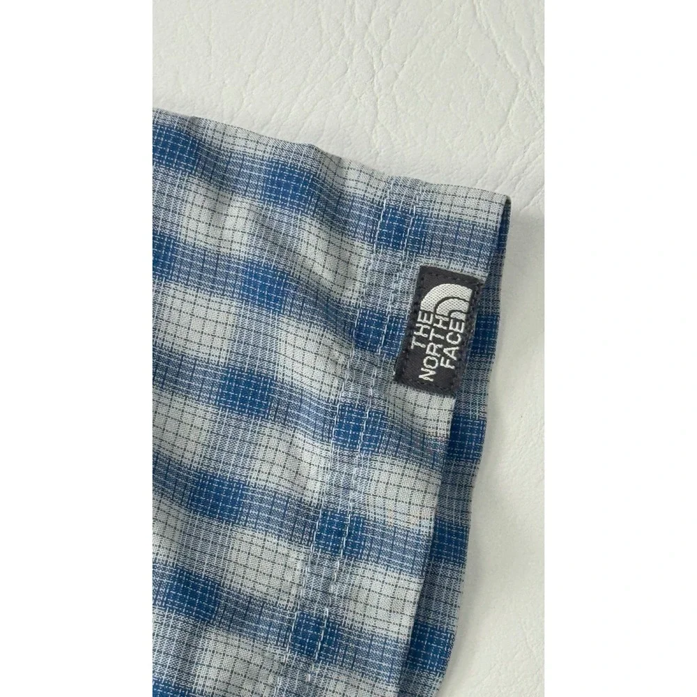 The North Face Mens Blue Gingham Plaid Short Sleeve Button Down Shirt Small AH6S